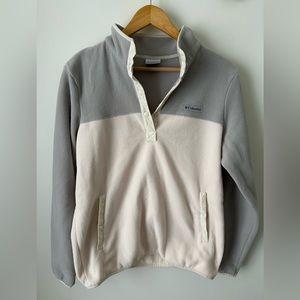 Columbia women’s pullover, size large, pre-owned